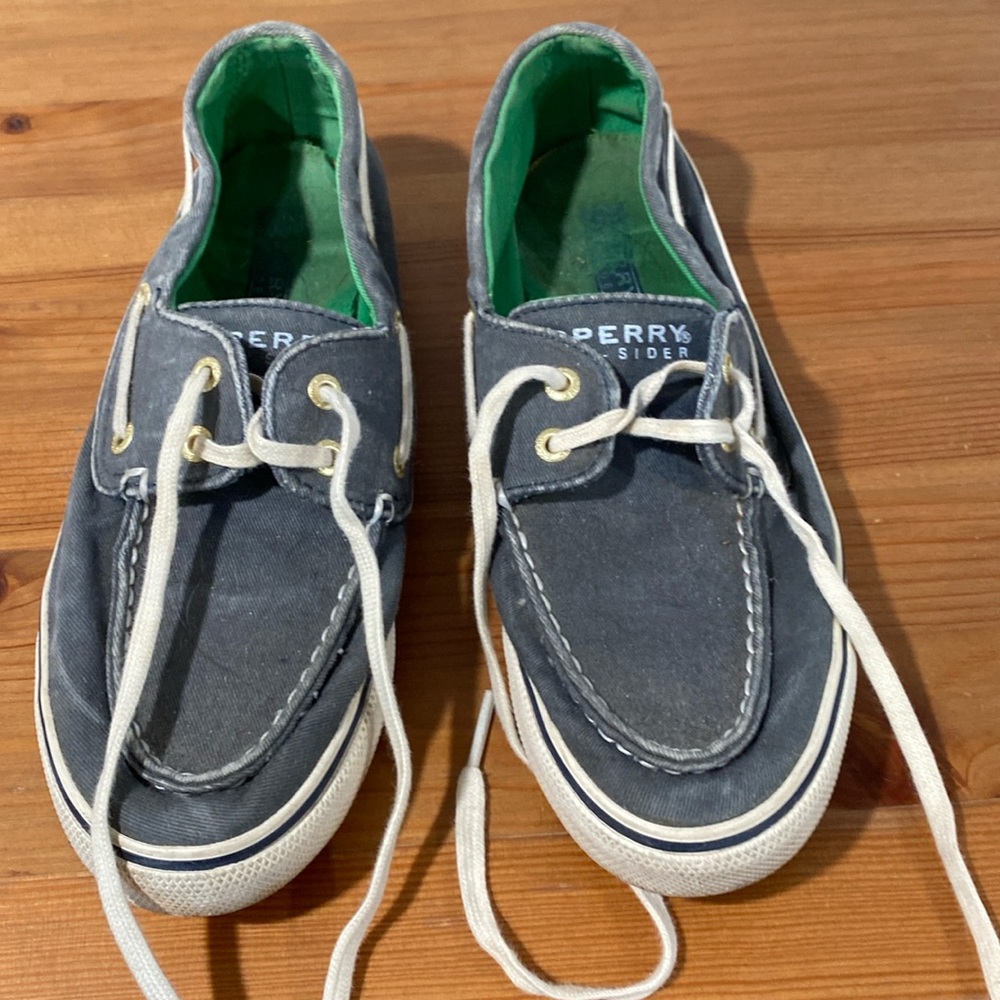 Women’s Gray Sperry Topsiders